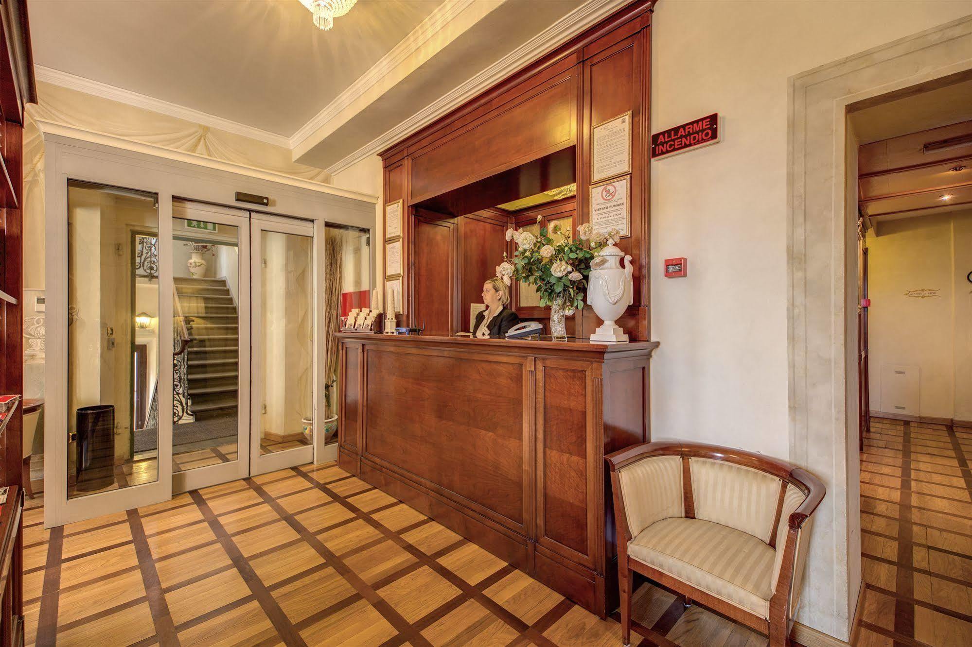 Hotel Bigallo Firenze Esterno foto